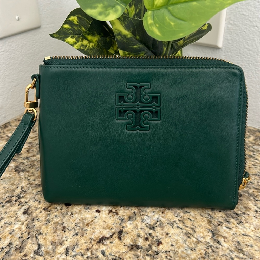 Tory Burch hunter green wristlet - barely used condition
